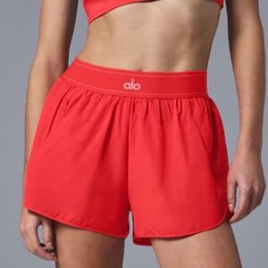 Alo Yoga Match Point Short Red Hot Summer L